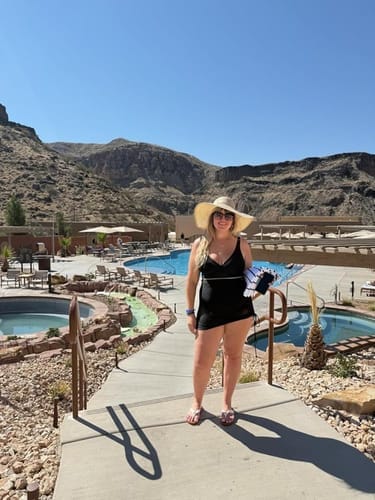 Customer photo review of Emoswim - Damen Badekleid Bauchweg Badeanzüge Schlankmachendes Transparentes Mesh Sarong-Wickelrock Bademode