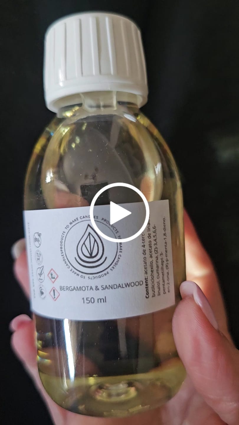 Customer video review of Fragancia BERGAMOTA & SANDALWOOD