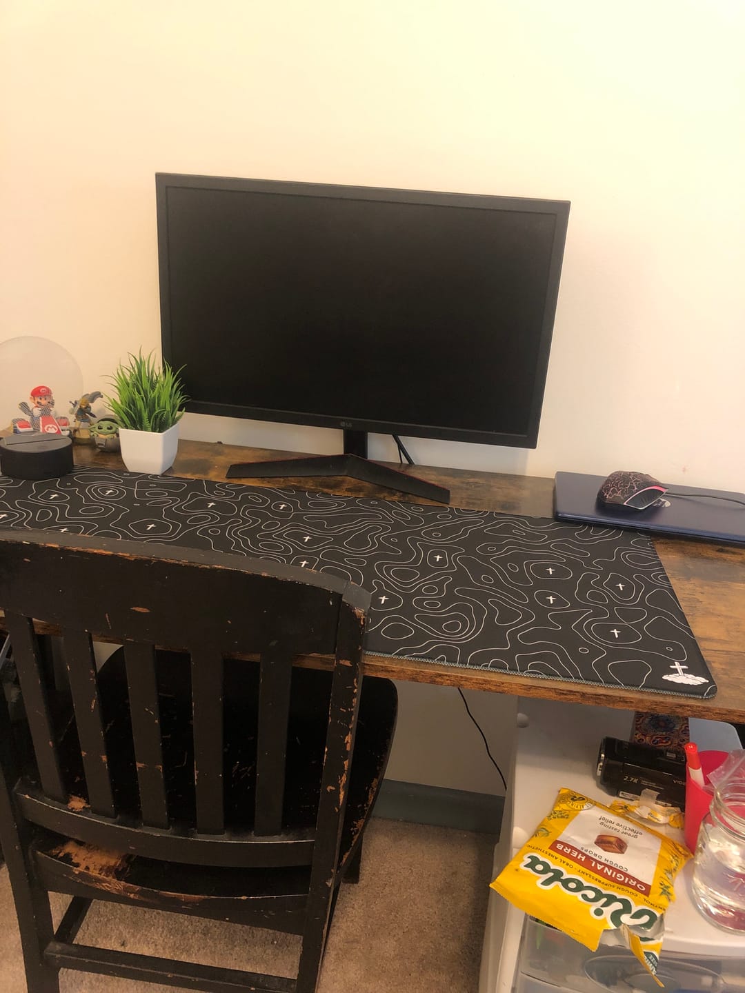 Customer photo review of Topo Black Mousepad