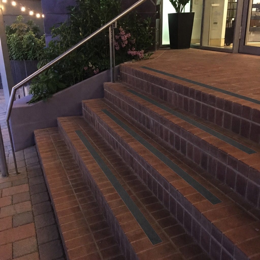 Customer photo review of 55mm Carborundum Stair Insert Cut to Any Size