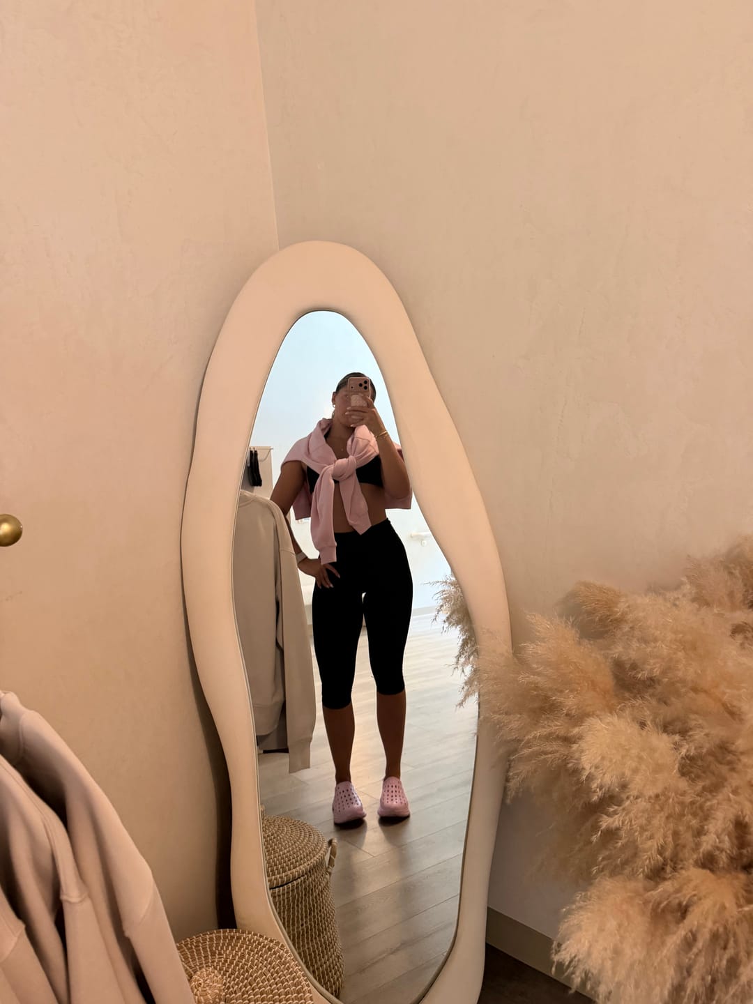 Customer photo review of PureFlex Organic Cotton Capri Leggings