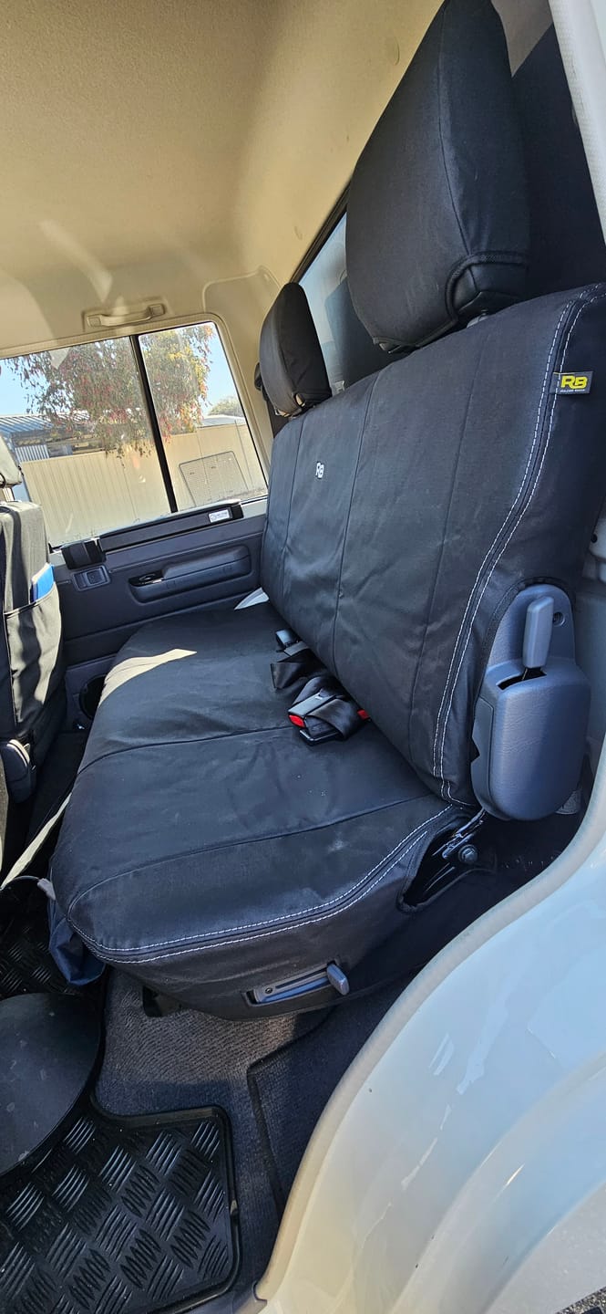 Customer photo review of Toyota Landcruiser 79 Series - Dual Cab - XP7 Heavy-Duty Canvas Bundle (Available)