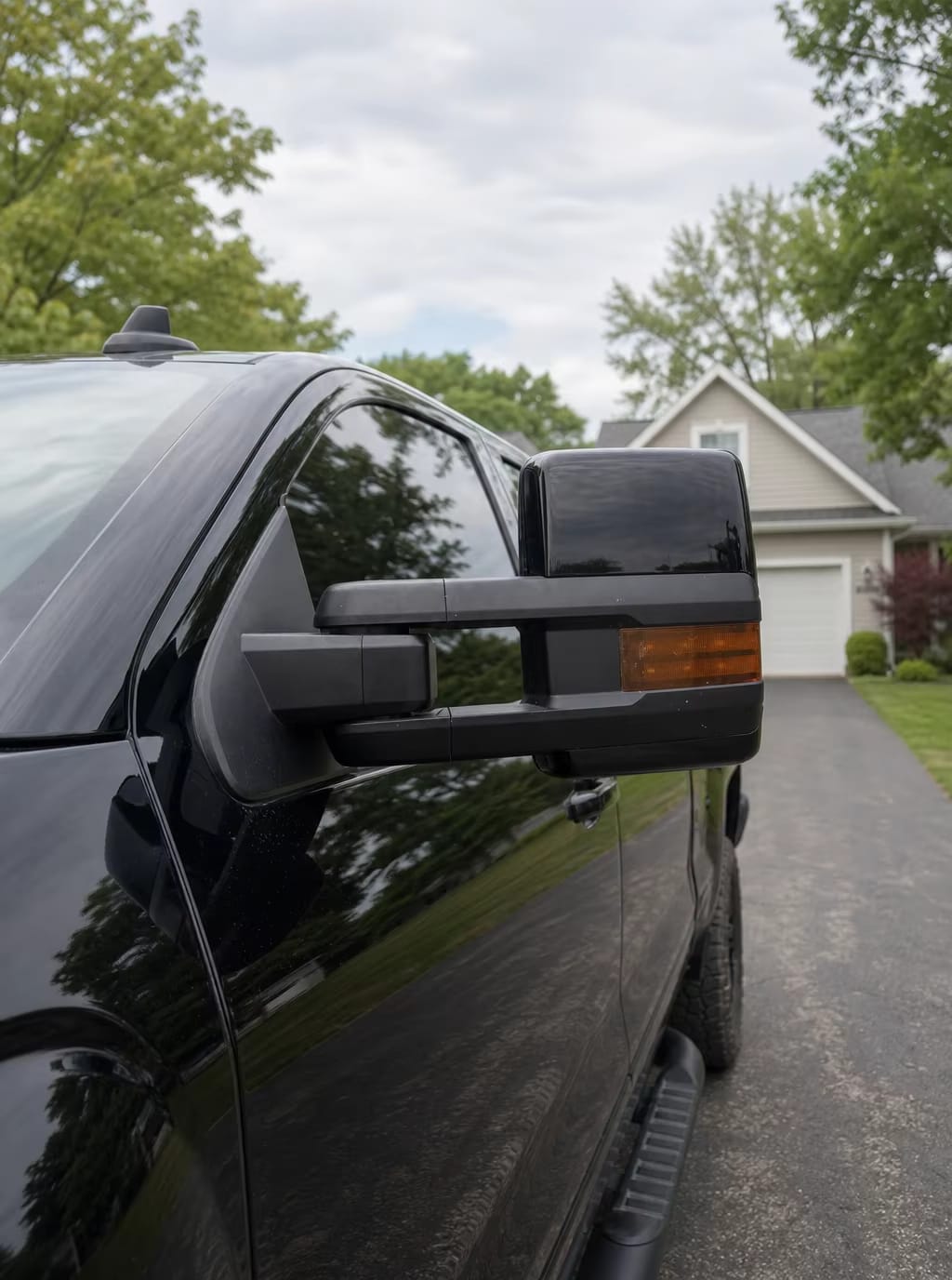 Customer photo review of Chrome Mirror Covers Fit for 2014-2019 Chevy Silverado GMC Sierra 2500HD 3500