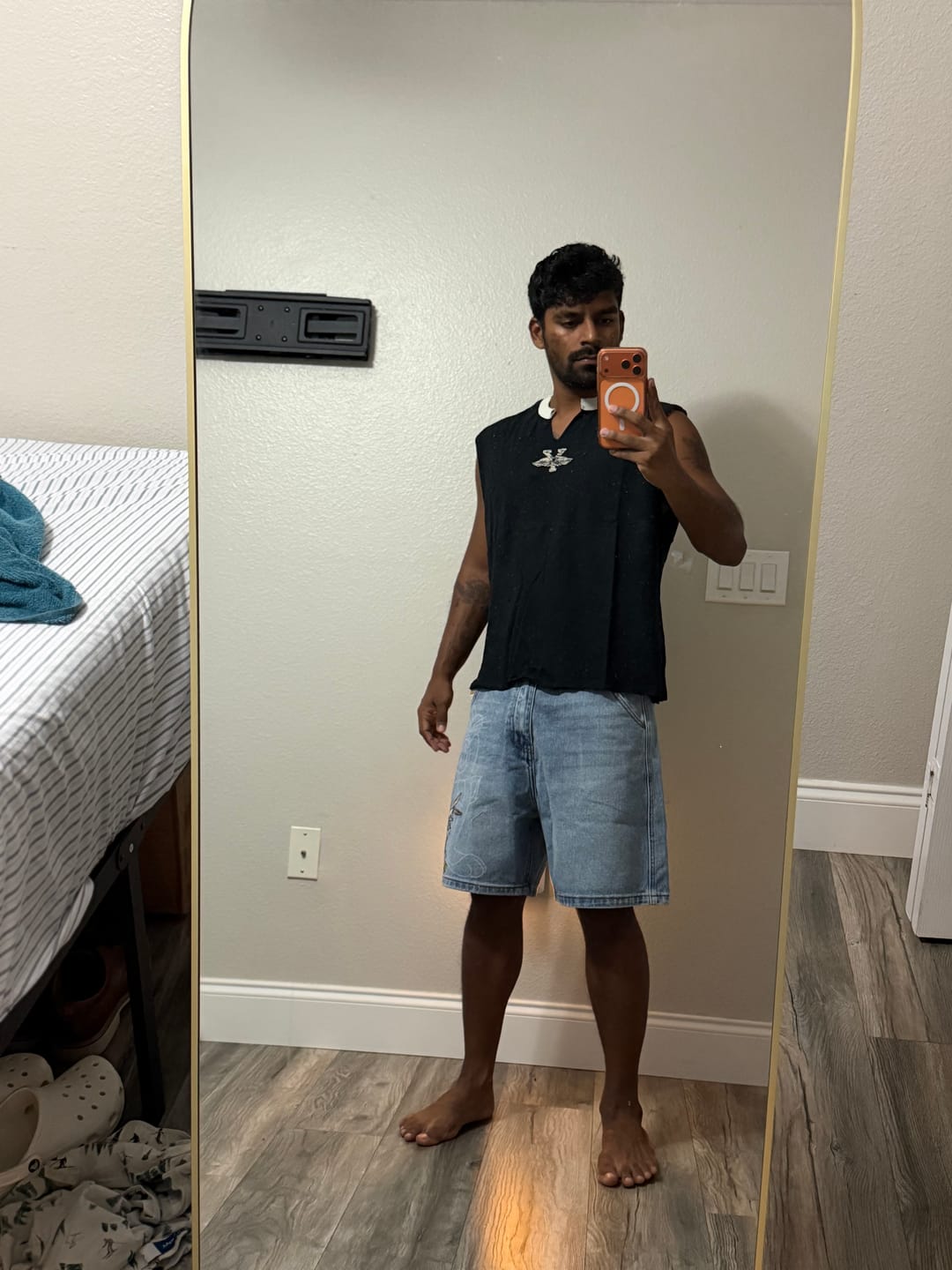 Customer photo review of 6079 - Looney Tunes Jorts
