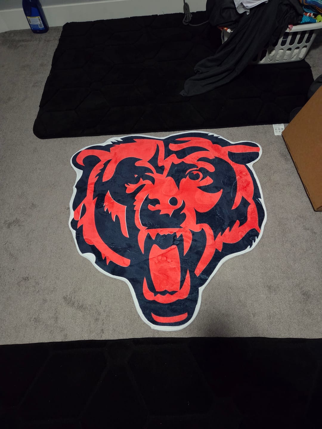 Customer photo review of Chicago Bears Logo Rug