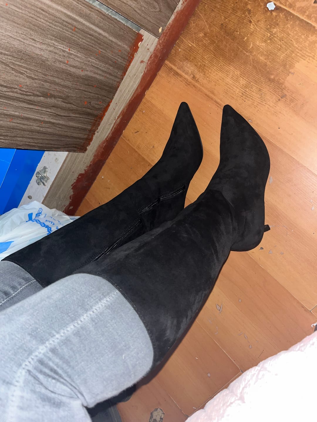Customer photo review of Bota Taco Negra Mujer 6588101