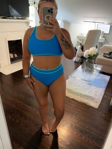 Customer photo review of Emoswim - Damen High Waist Bikini-Sets Sportliche Zweiteilige Badeanzüge Colorblock Cheeky High-Cut Bademode
