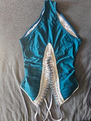 Customer photo review of Emoswim - Geraffter Bauchweg Badeanzug