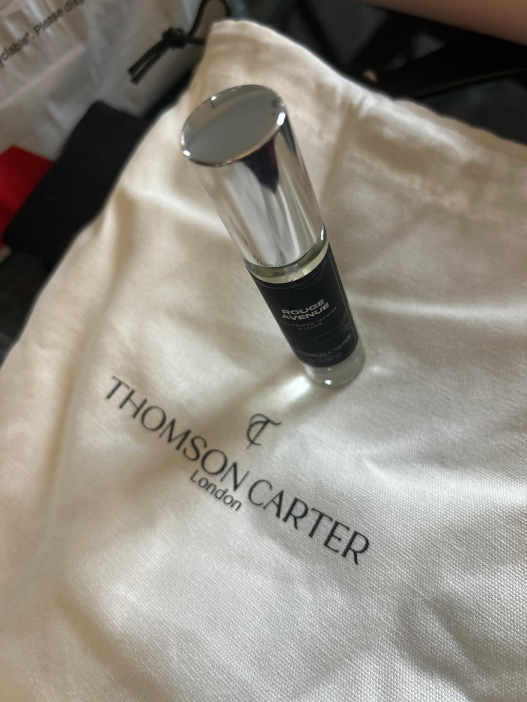 Customer photo review of Rouge Avenue | Eau de Parfum