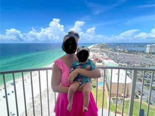 Customer photo review of Emoswim - Damen Badeanzug Rüschen Cut-Out Badekleid Bauchweg V-Ausschnitt Wickel-Bademode