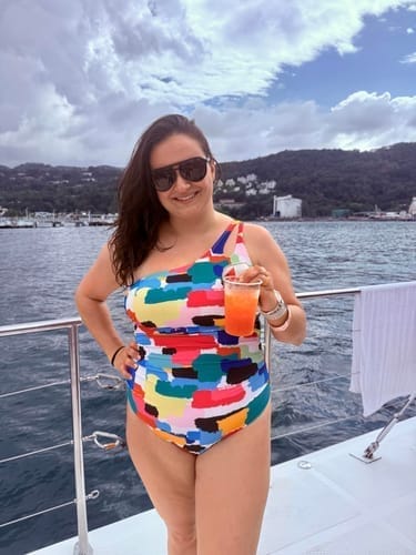 Customer photo review of Emoswim - One-Shoulder Badeanzug für Damen Bauchweg Bademode