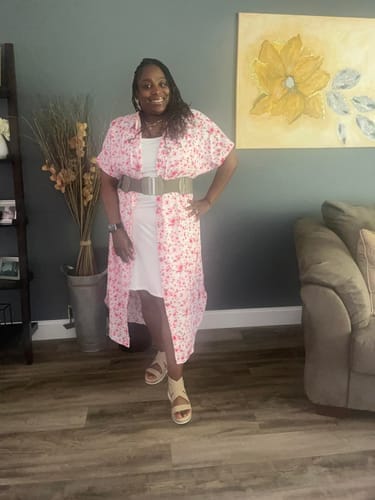 Customer photo review of Emoswim - Weißer einfarbiger langer Sonnenschutz-Cardigan Cover-Up