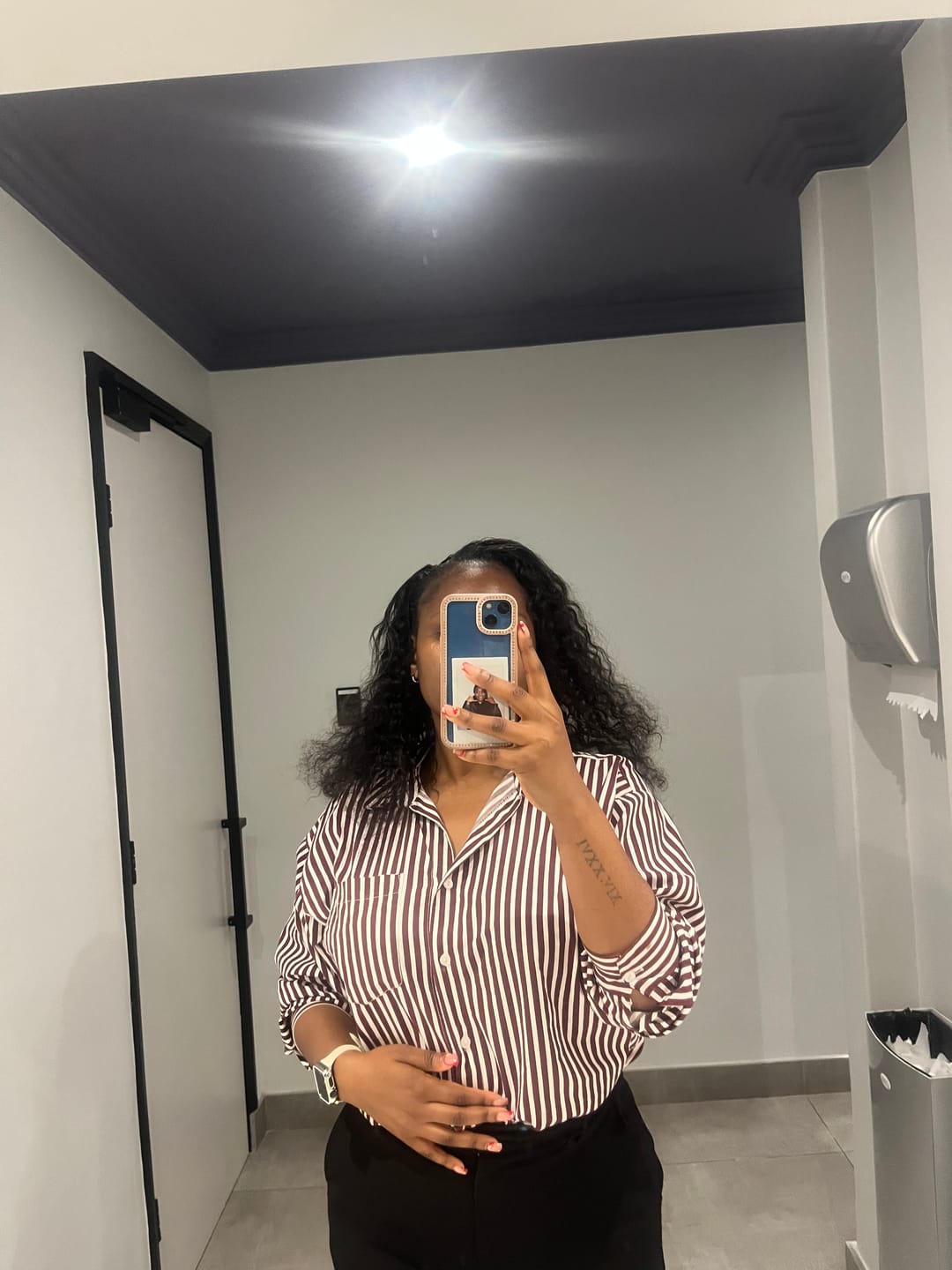 Customer photo review of Brazilian Crown Water Wave Hair Bundle