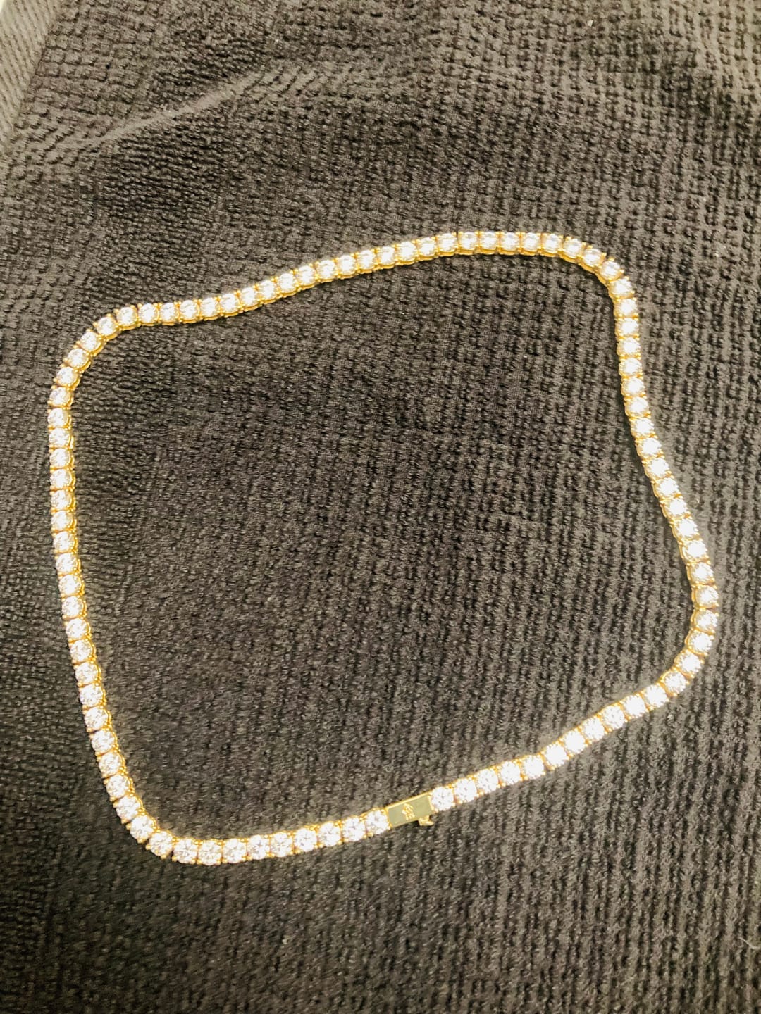 Customer photo review of 4.5mm Tennis Chain - Gold