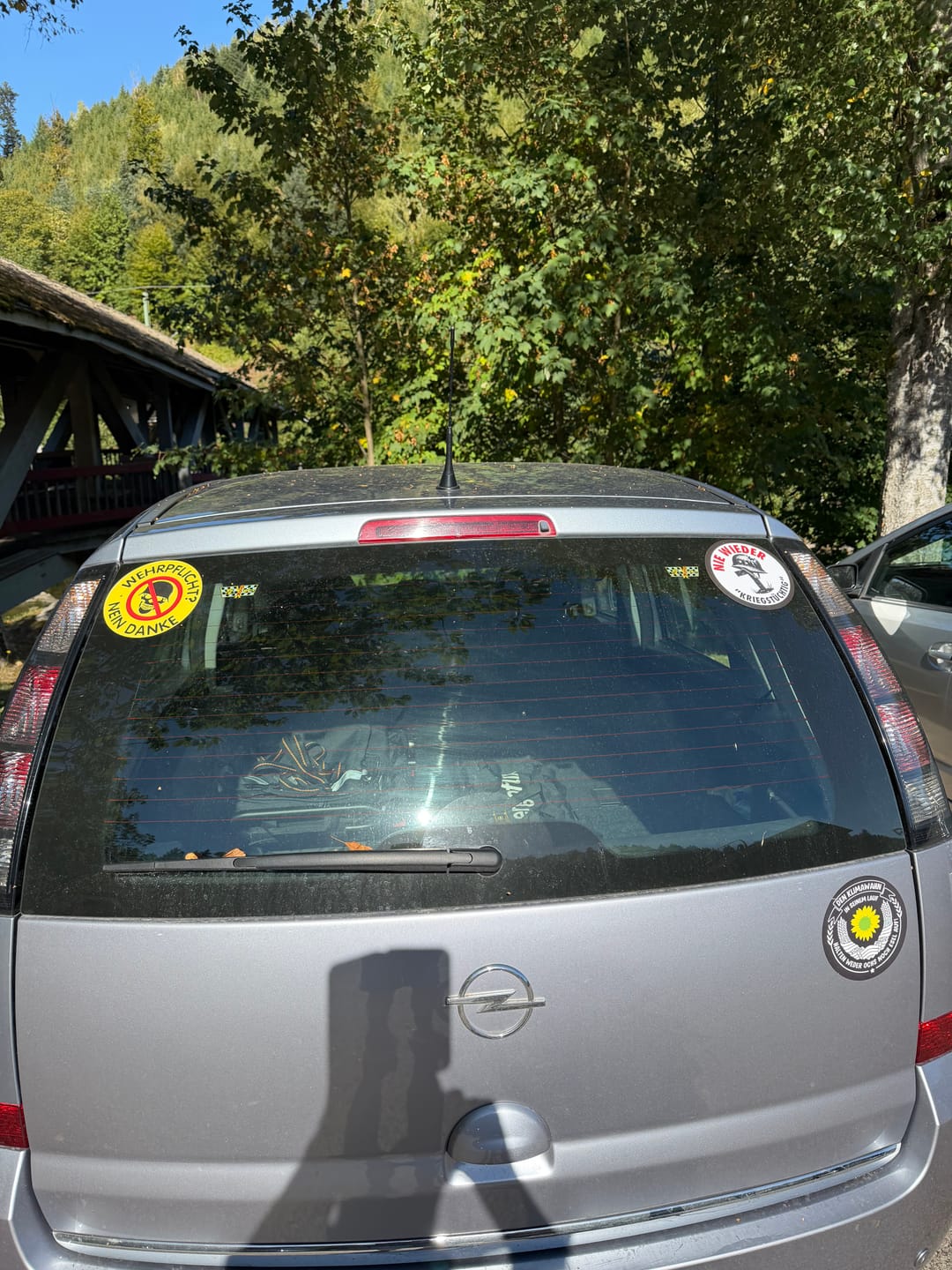 Customer photo review of GROSSE STICKER / AUFKLEBER • DEN KLIMAWAHN IN SEINEM LAUF (10 STK.)
