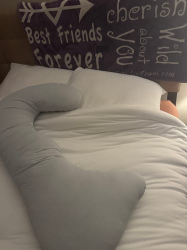 Customer photo review of Puff Pillow