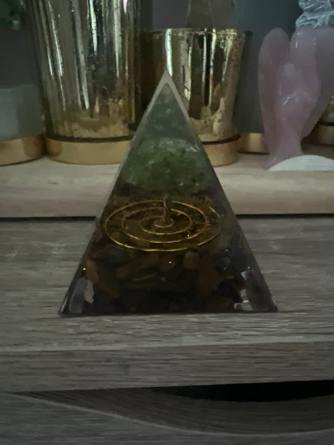 Customer photo review of Orgonite "Surya - Arbre du Bonheur" en Oeil de Tigre & Péridot