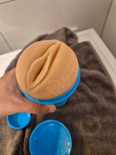 Customer photo review of Silvervale Fansly Fleshlight: Waifu Lady