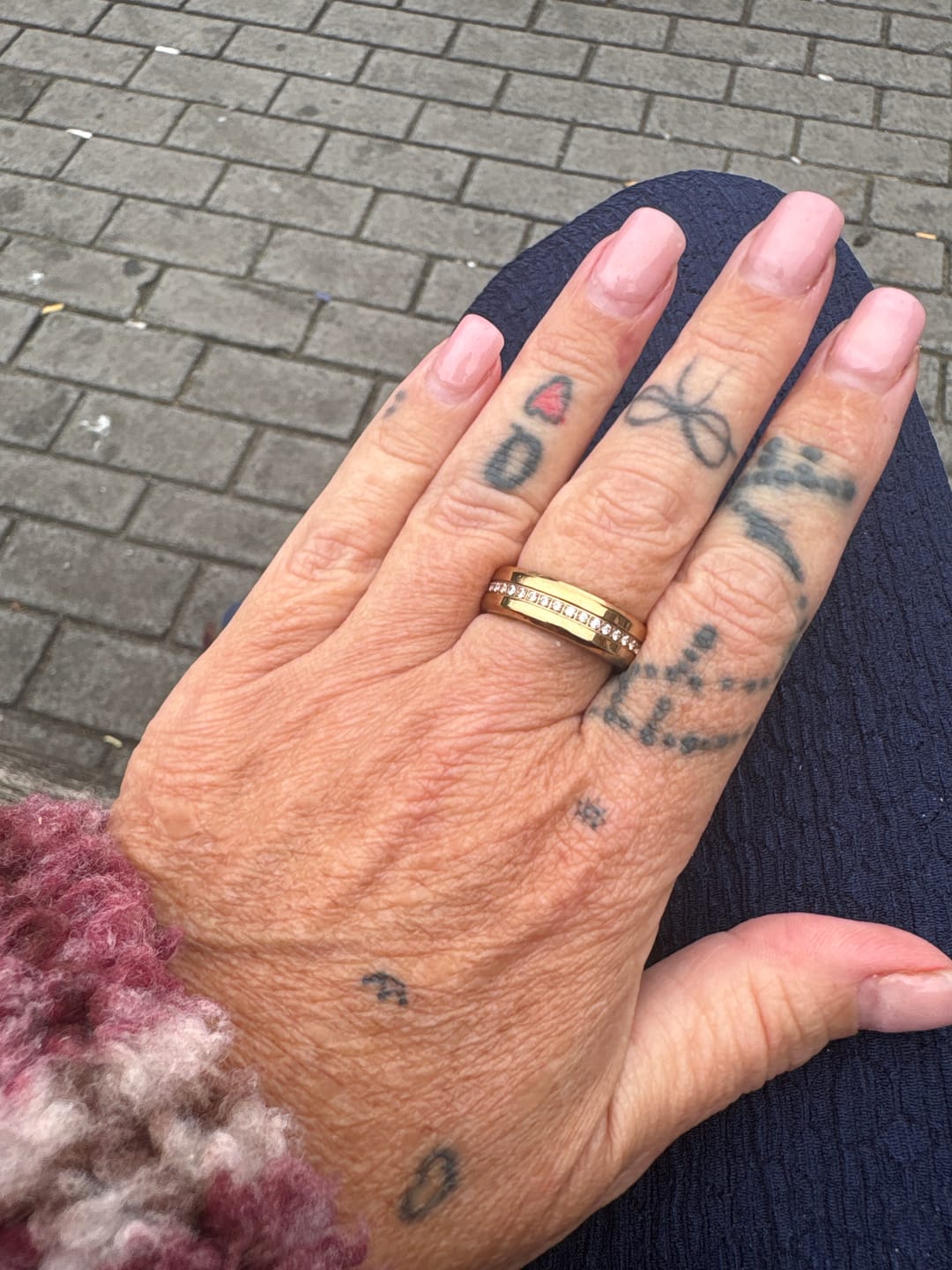 Customer photo review of Rose Gold Moissanite Smart Ring