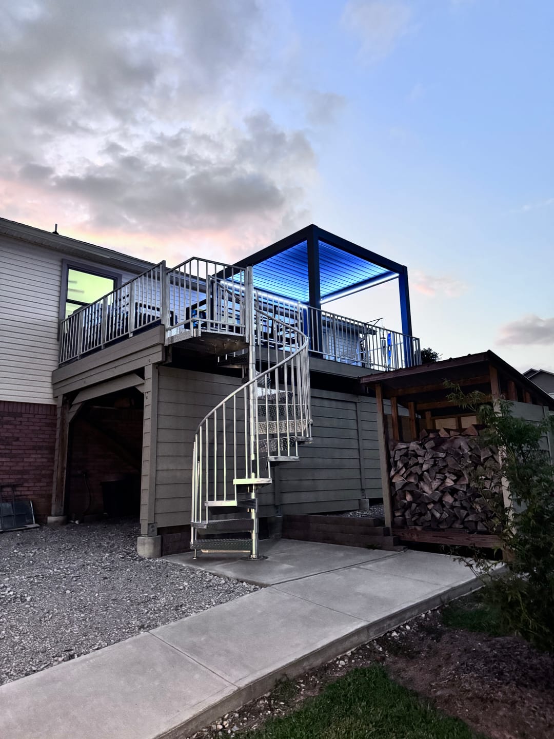 Customer photo review of FlexPatio POWER+ PRO Gen 2 Motorized Pergola