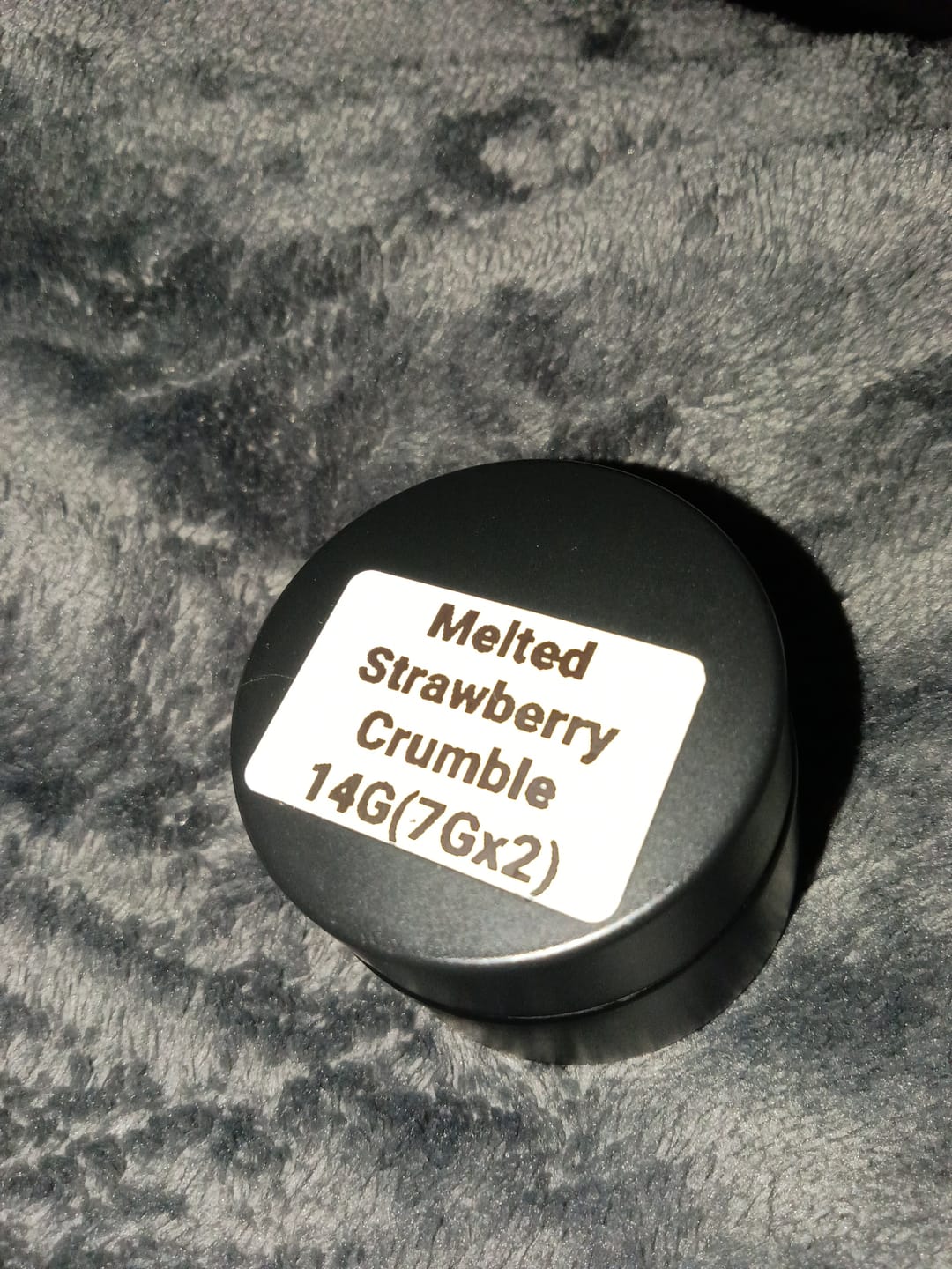 Customer photo review of Melted Strawberry Crumble 7G(Buy 1 Get 1)