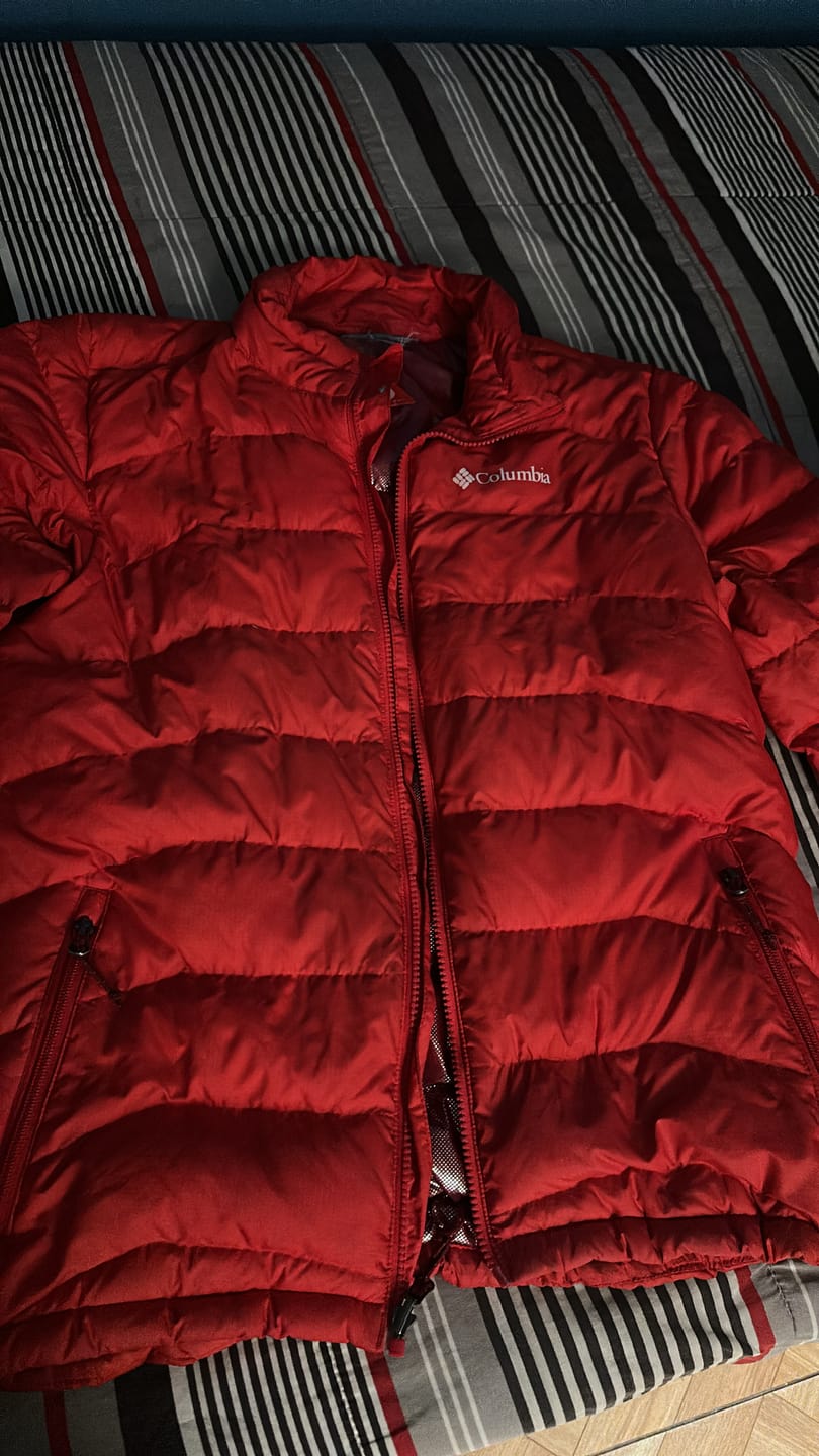 Customer photo review of 2000 Vintage Columbia Omniheat Down Puffer Jacket (M)