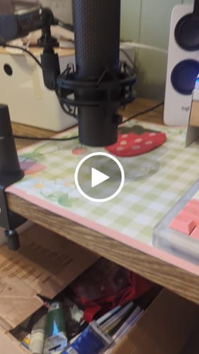 Kundeanmeldelse med video av Premium Oak robust kontaktplast