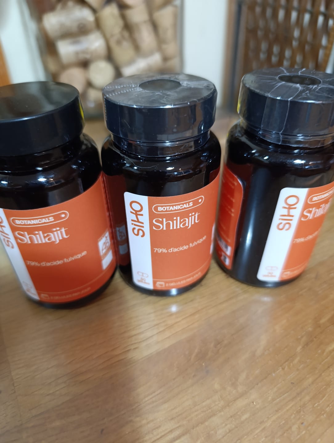Customer photo review of Shilajit Pur en gélules : Pur à 100% - 60 gélules - 1 mois
