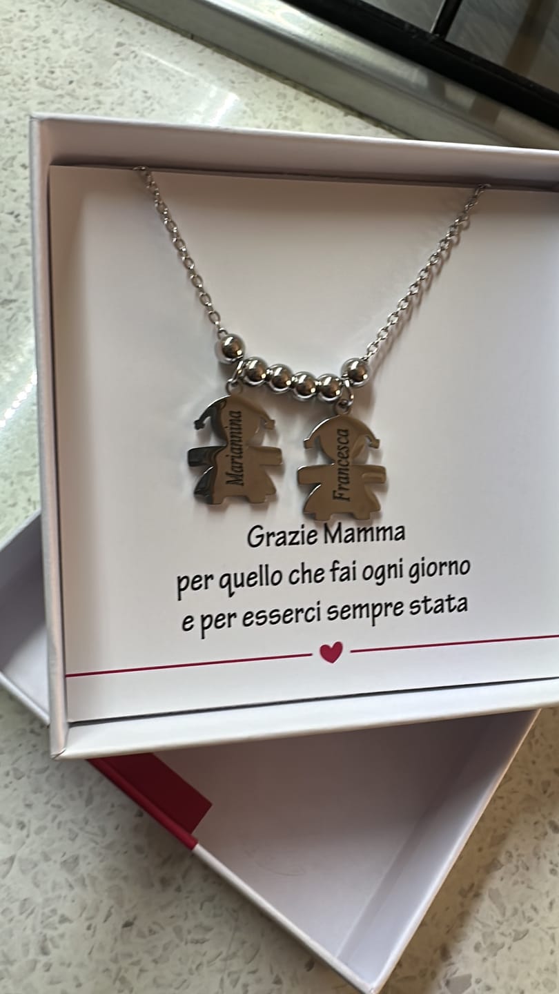 Customer photo review of Collana con bambini - I Miei Tesori