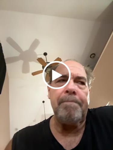 Customer video review of Drifters Blueberry Lemonade Ice Nicotine Pouches