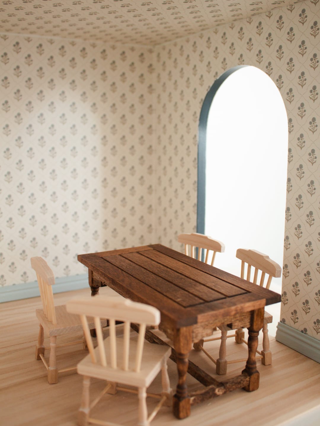 Customer photo review of Soulie Wallpaper by Daphne and Sage