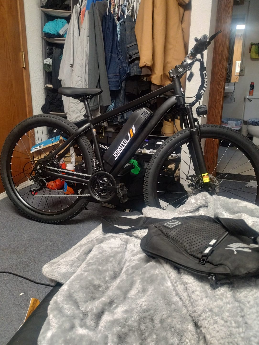 Customer photo review of Eskute® M200 27.5" Mountain Electric Bike