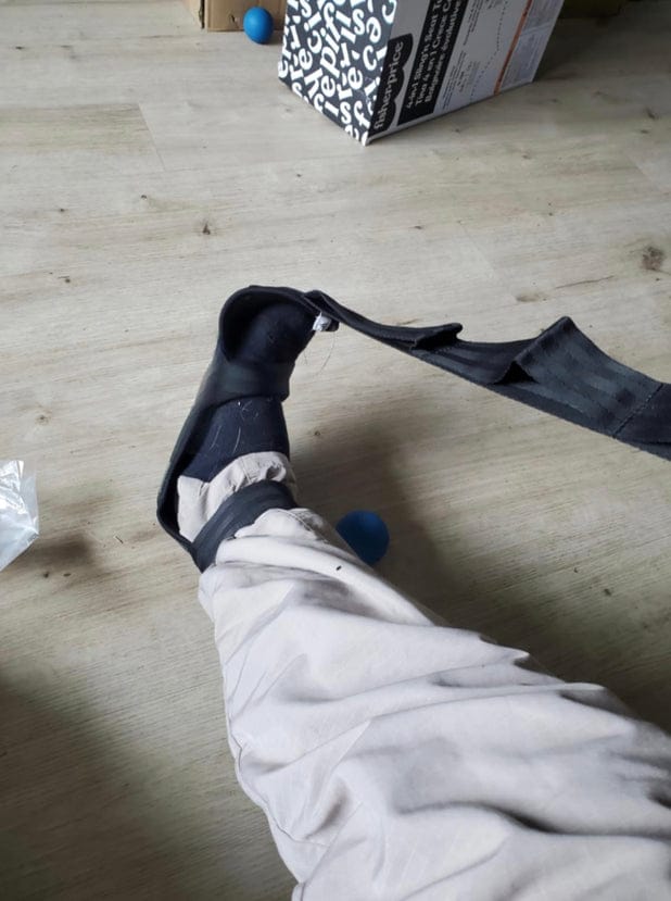 Customer photo review of Relieve Pain In 14 days with the Helvoro Stretching Strap
