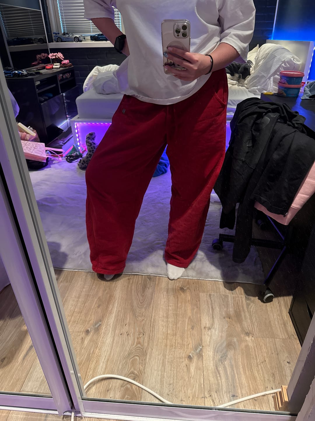 Customer photo review of W2255 - Studio Edit Barrel Jogger