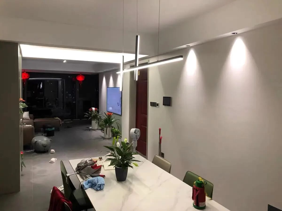 Customer photo review of White Pendant Light for Kitchen Island, Aluminium Bar, 150 cm
