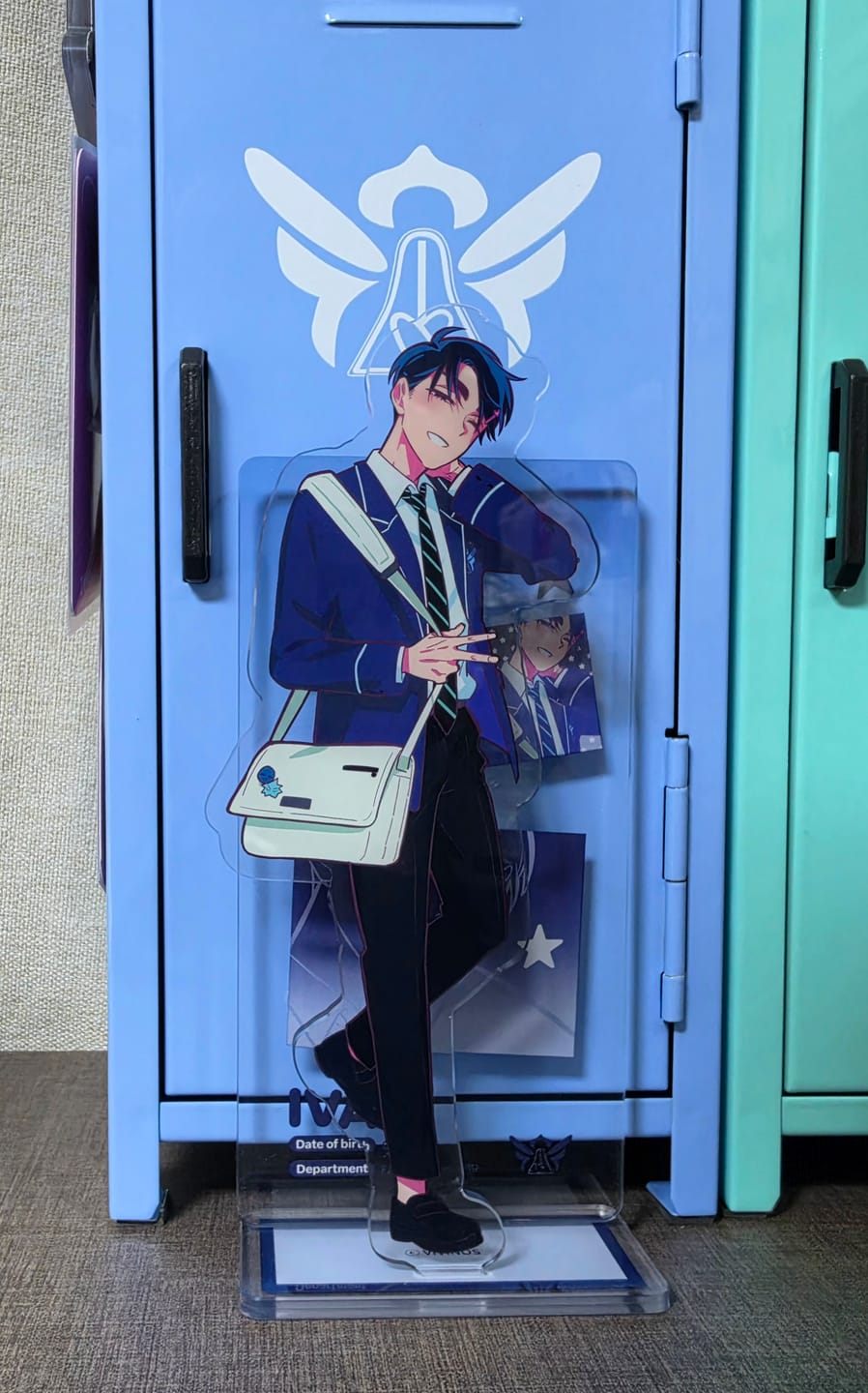 Customer photo review of Alien Stage Anakt Arts High School Series Acrylic Stand
