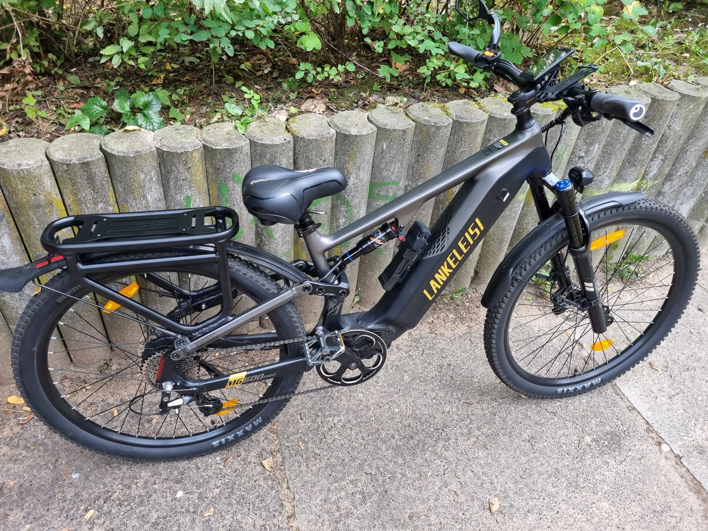 Customer photo review of Lankeleisi MG600 Pro 29" Trails E-Mountain Bike 150/130 mm Full Suspension 960Wh EMTB