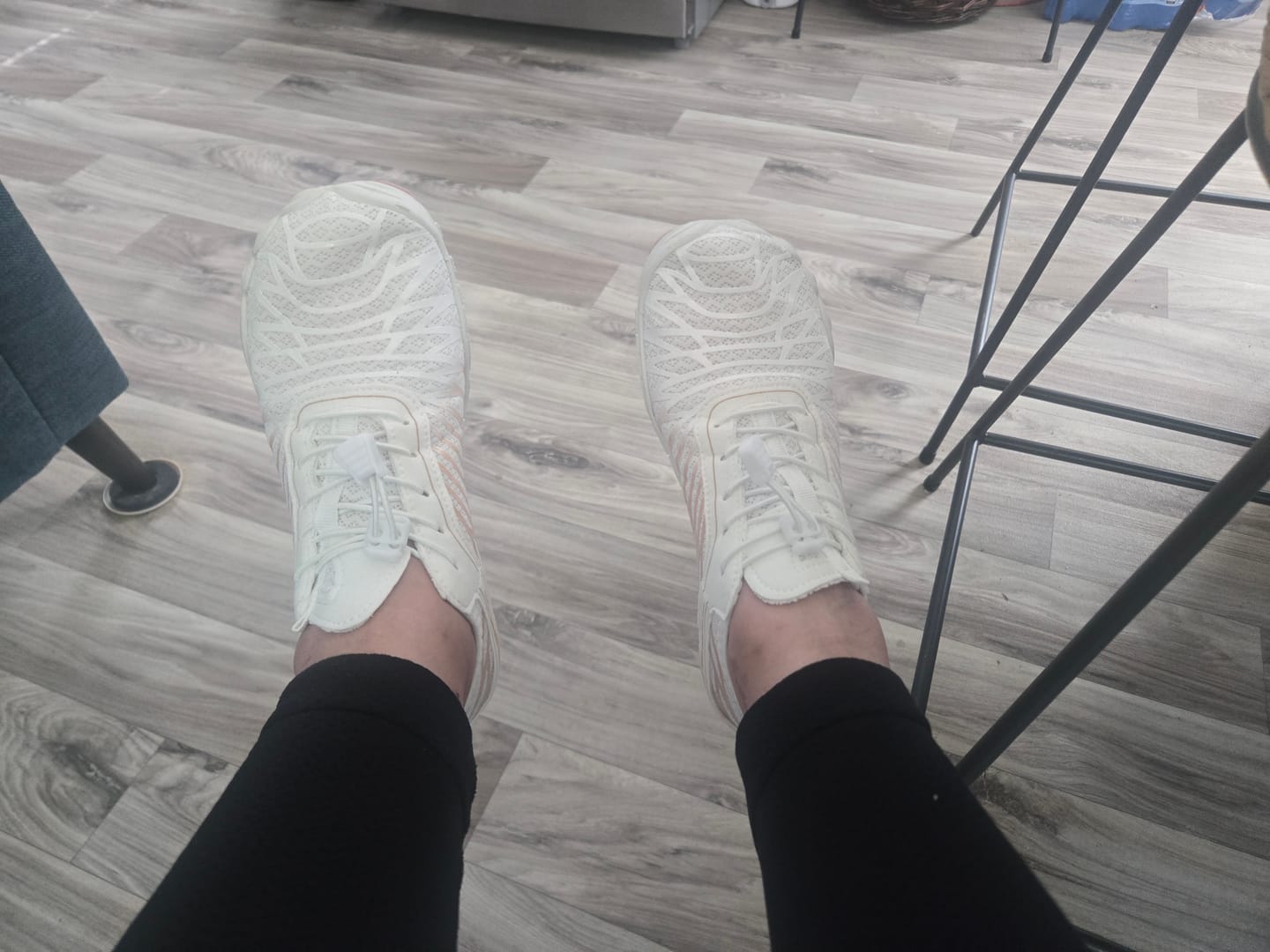 Customer photo review of Finally Walk Pain-Free Again With Our Grounding Barefoot Shoes