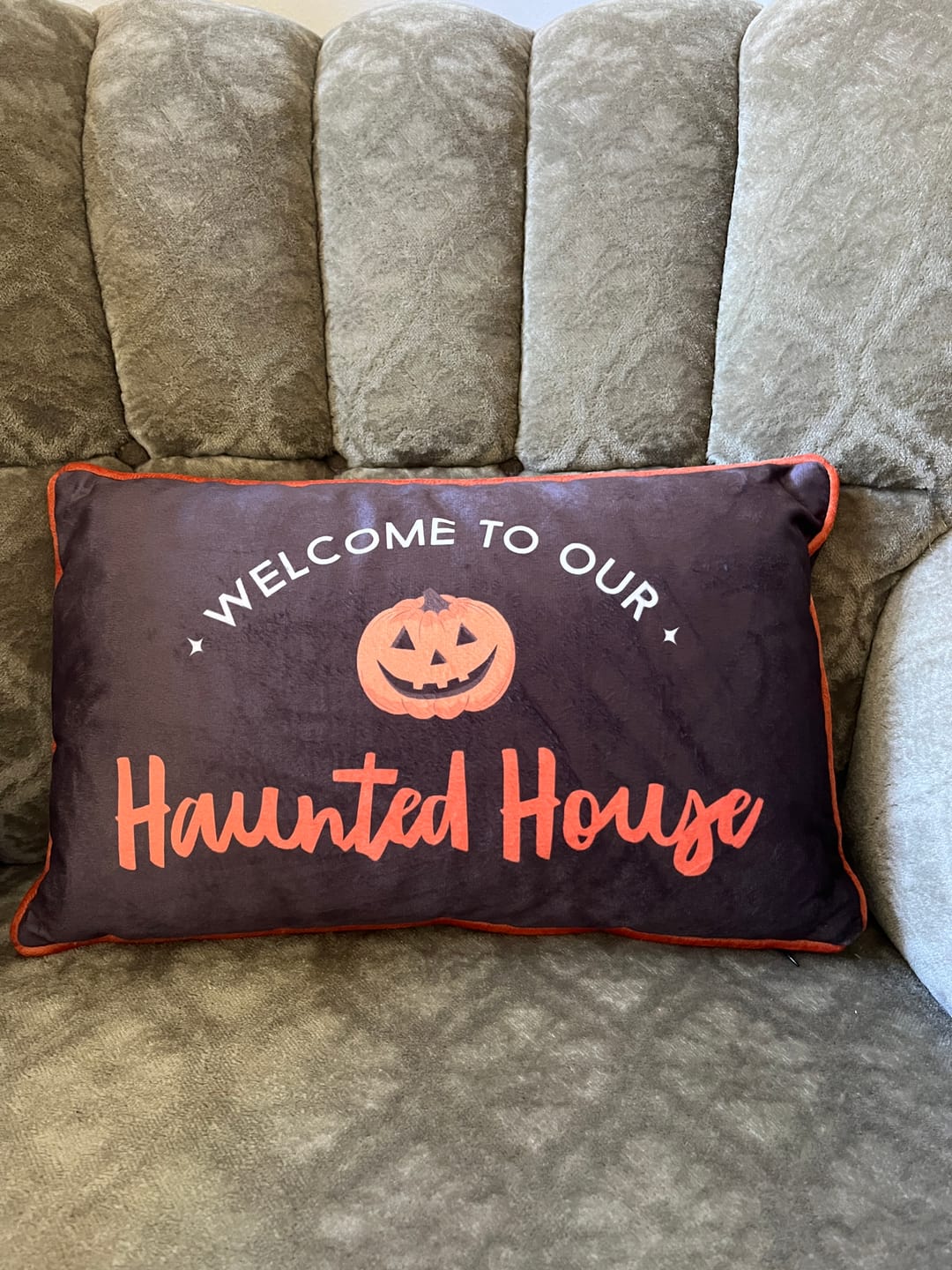 Customer photo review of Halloween Kissen Haunted House – Rechteckige Spooky Deko