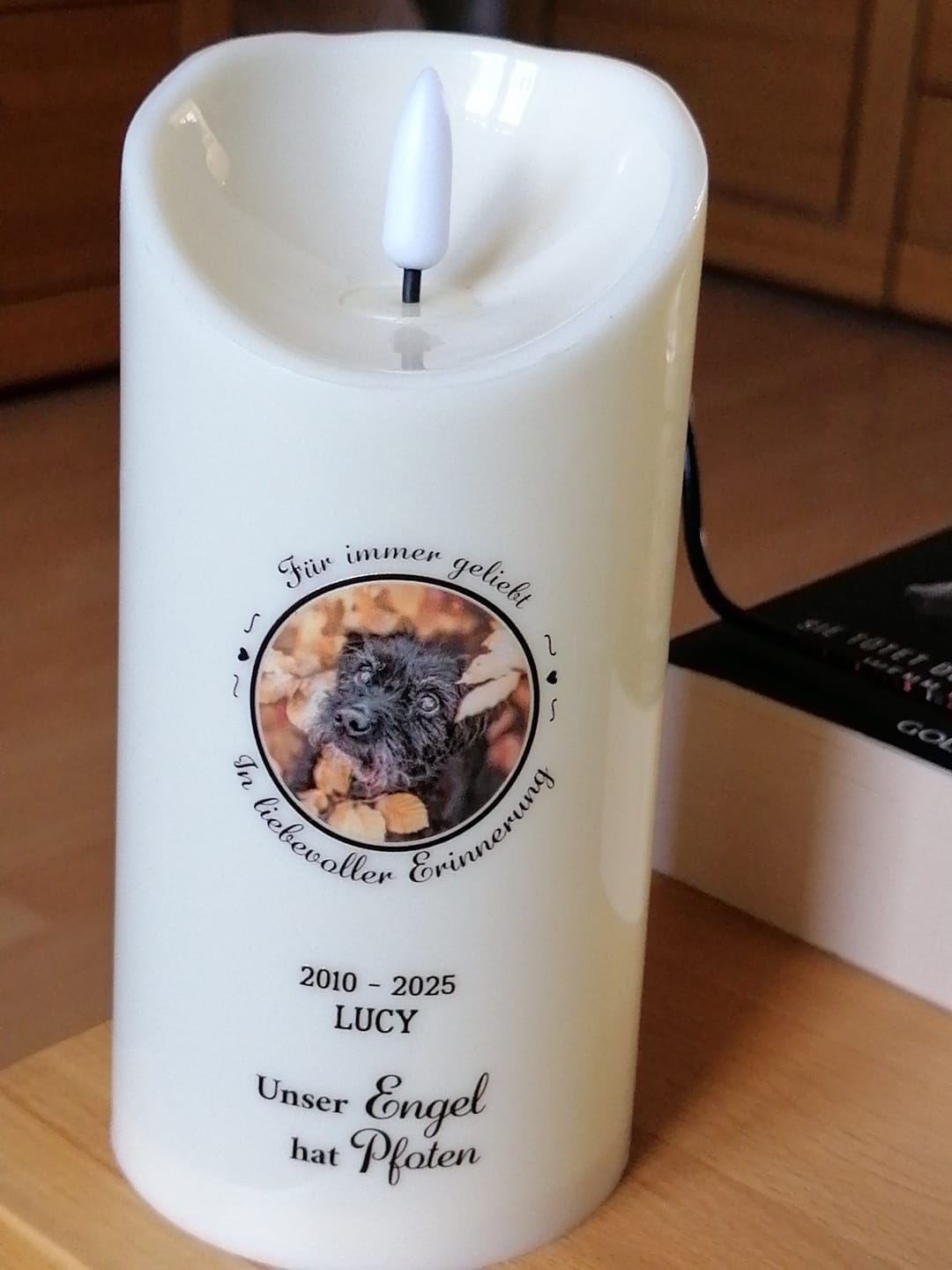 Customer photo review of Personalisierte LED Kerze - In liebevoller Erinnerung