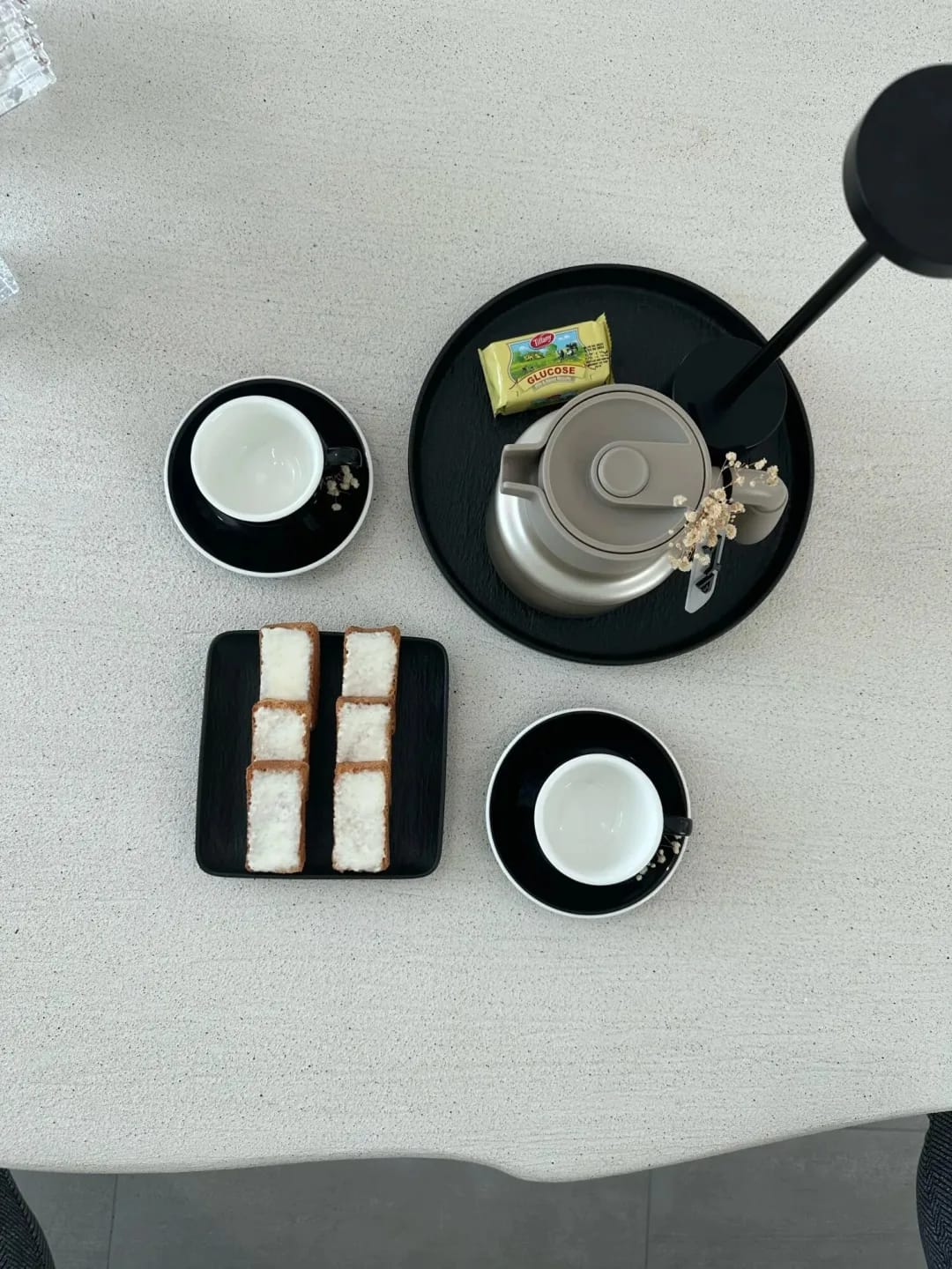 Customer photo review of Gold Table Lamp for Bedside, Cordless Rechargeable, 34 cm