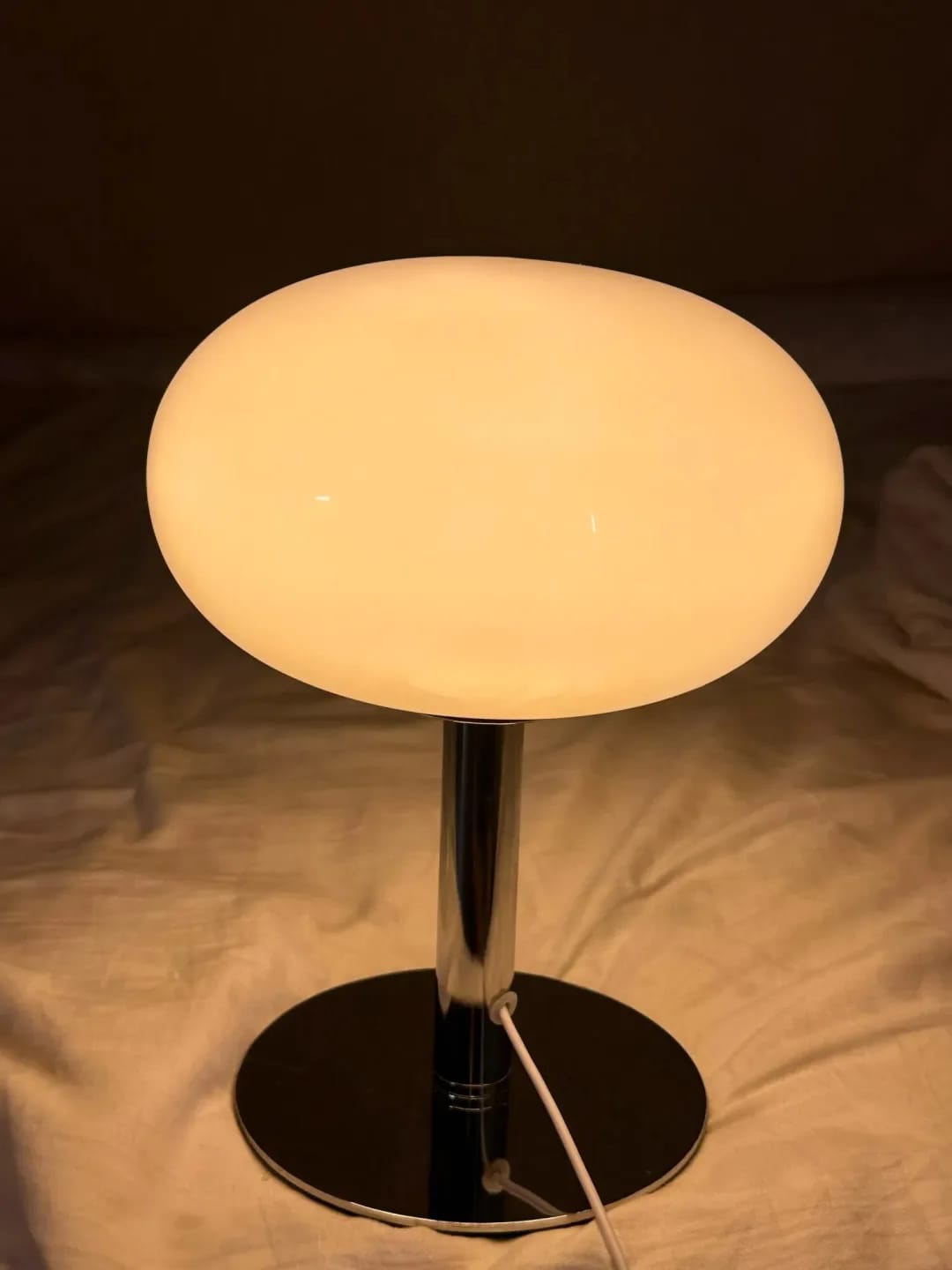 Customer photo review of Pink Glass Table Lamp for Bedside, Iron Base, 22 × 29 cm