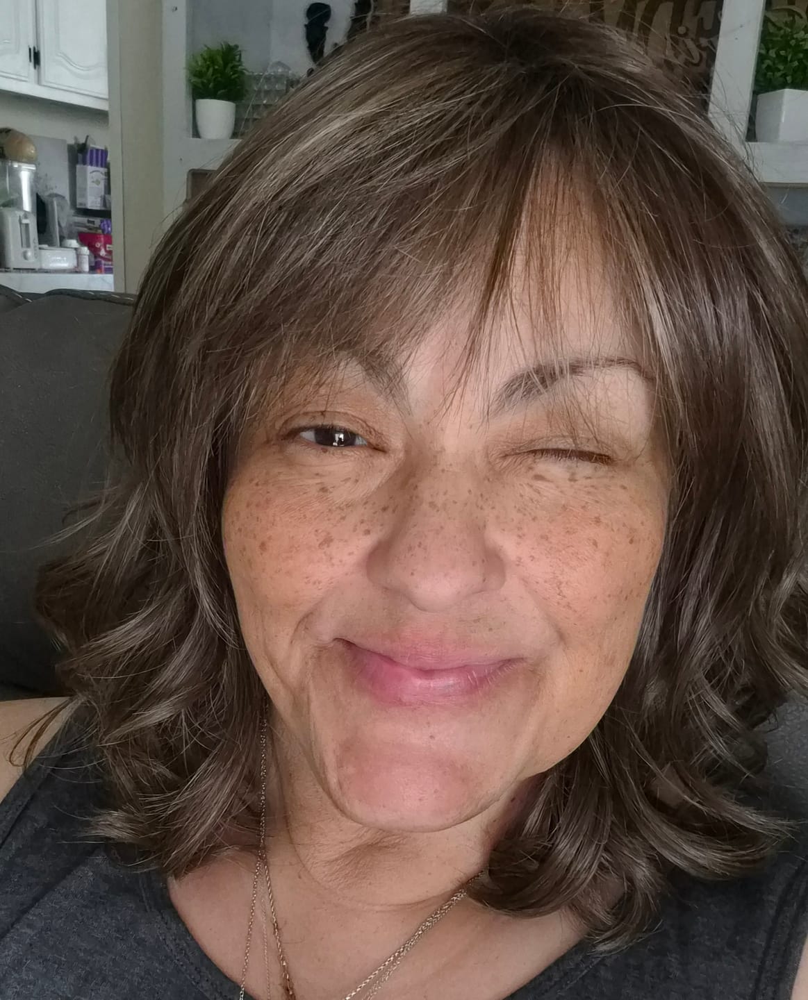 Customer photo review of CUPIDS BOW - Driftwood Brown*