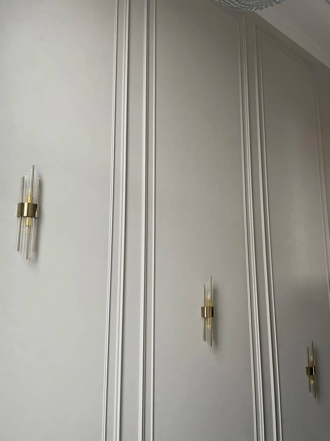 Customer photo review of Black Wall Light for Hallway, Slim Crystal Rods, 56 cm
