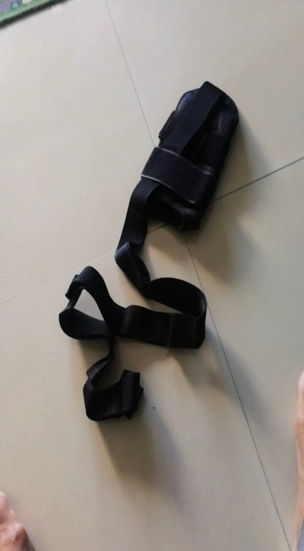 Customer photo review of Relieve Pain In 14 days with the Helvoro Stretching Strap
