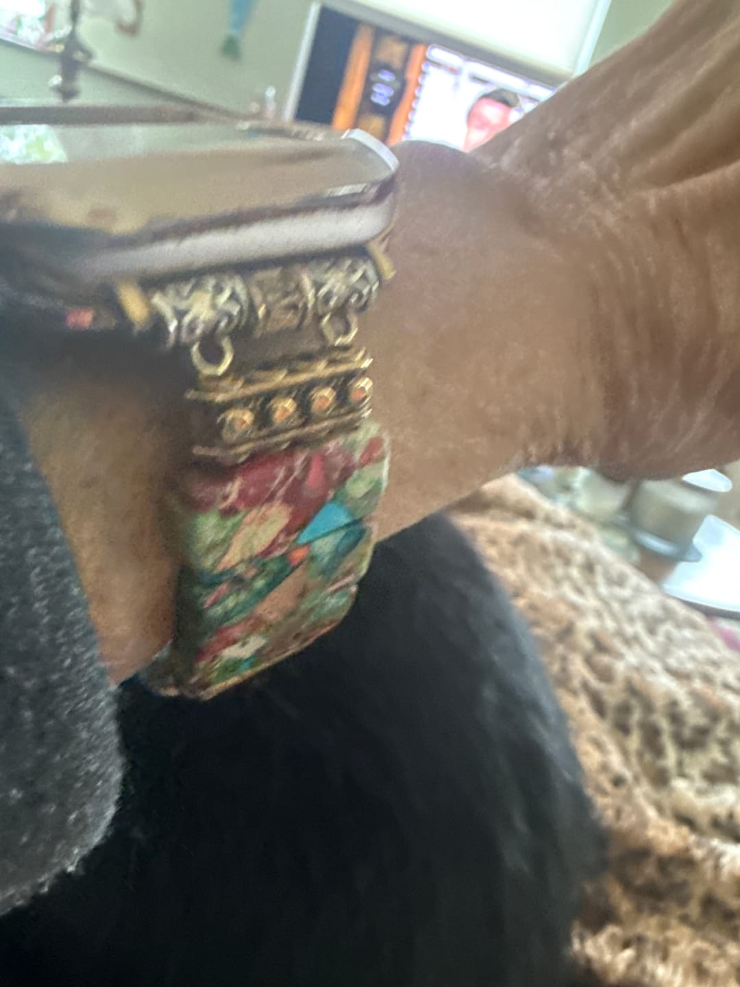 Customer photo review of Chic Flower Stretch Apple Watch Strap