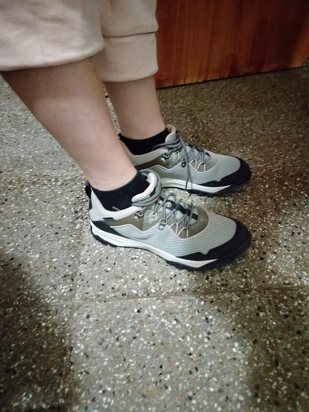 Customer photo review of Zapatillas Timberland Mujer Lincoln Peak Lace Up Marrón Oliva Rosado