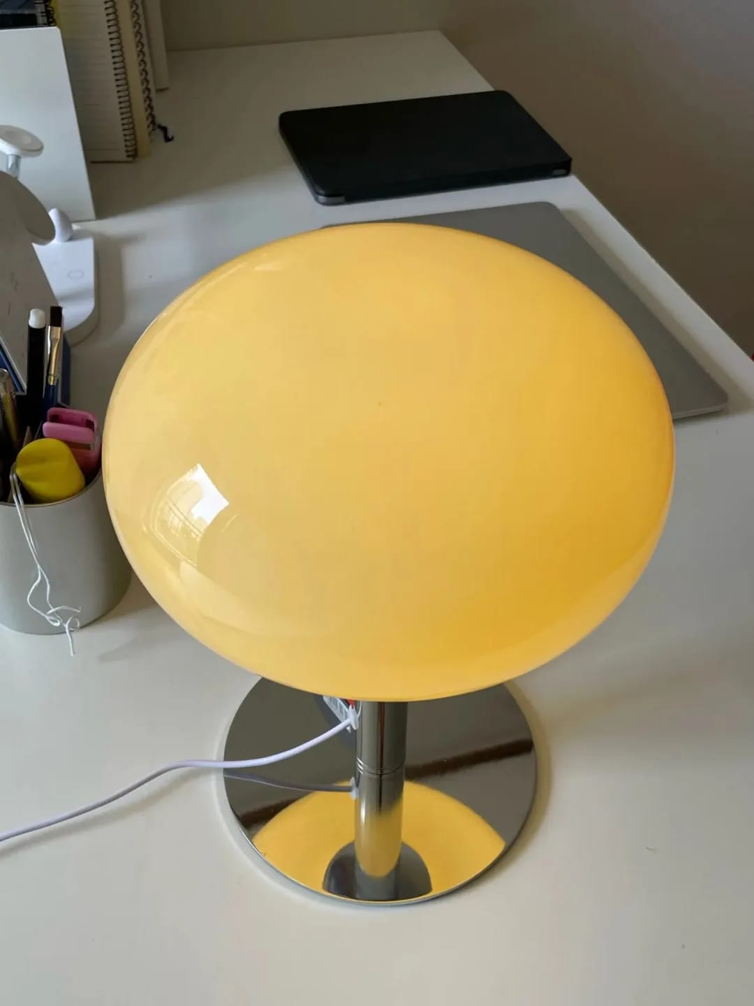 Customer photo review of Pink Glass Table Lamp for Bedside, Iron Base, 22 × 29 cm