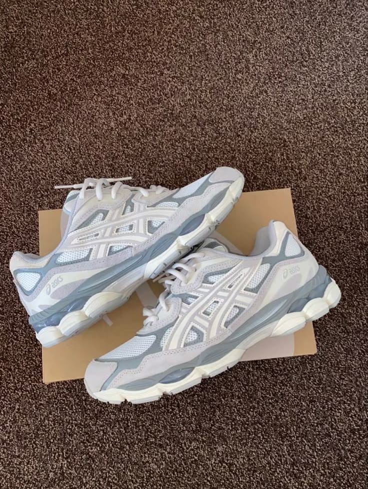 Customer photo review of Gel-NYC Cream Arctic Sky