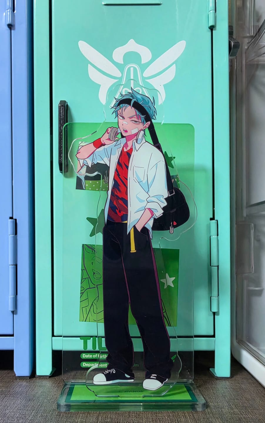 Customer photo review of Alien Stage Anakt Arts High School Series Acrylic Stand